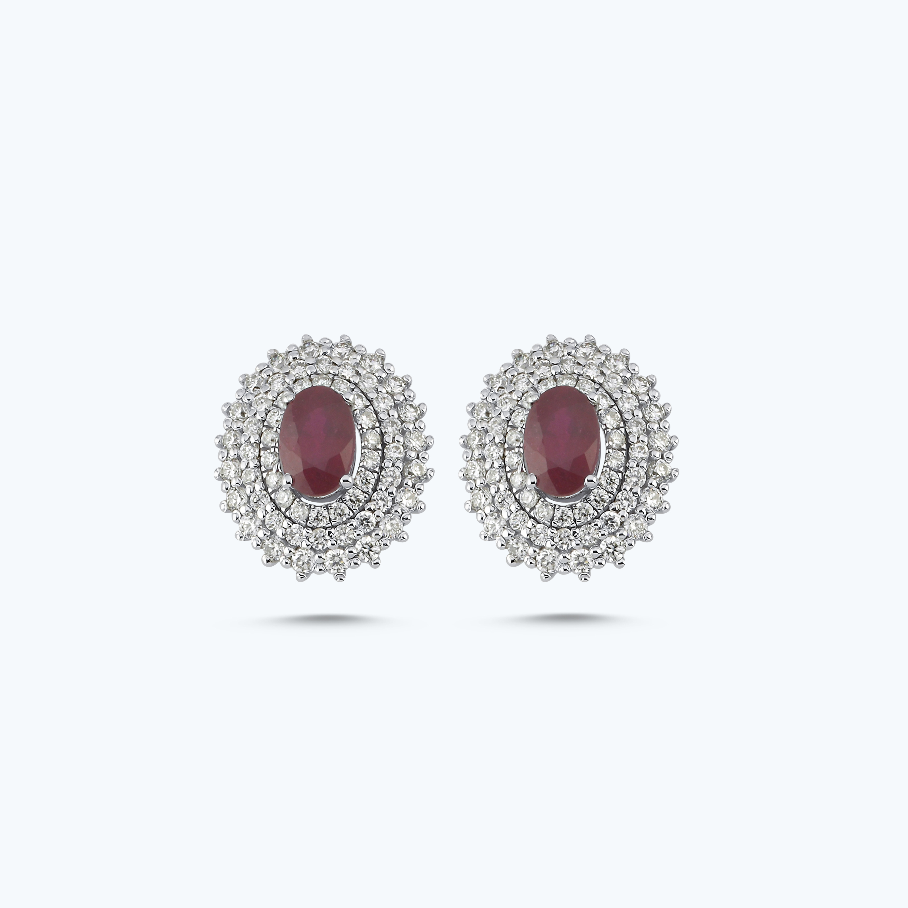 Pırlanta Yakut Oval Küpe